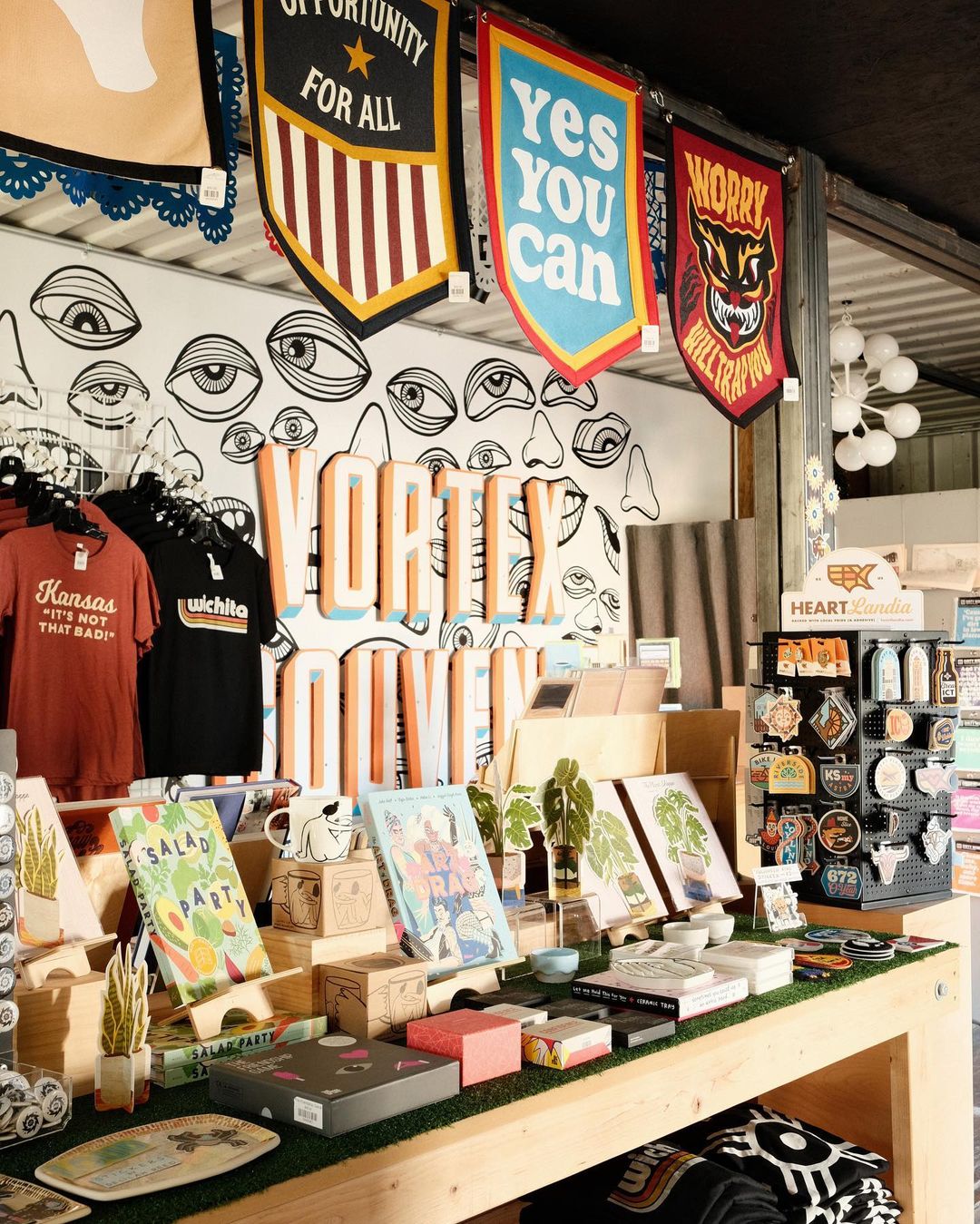 Visit Vortex Souvenir